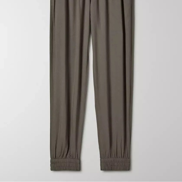 Sunday Best Grenville pant in Sagesse - Picture 4 of 8